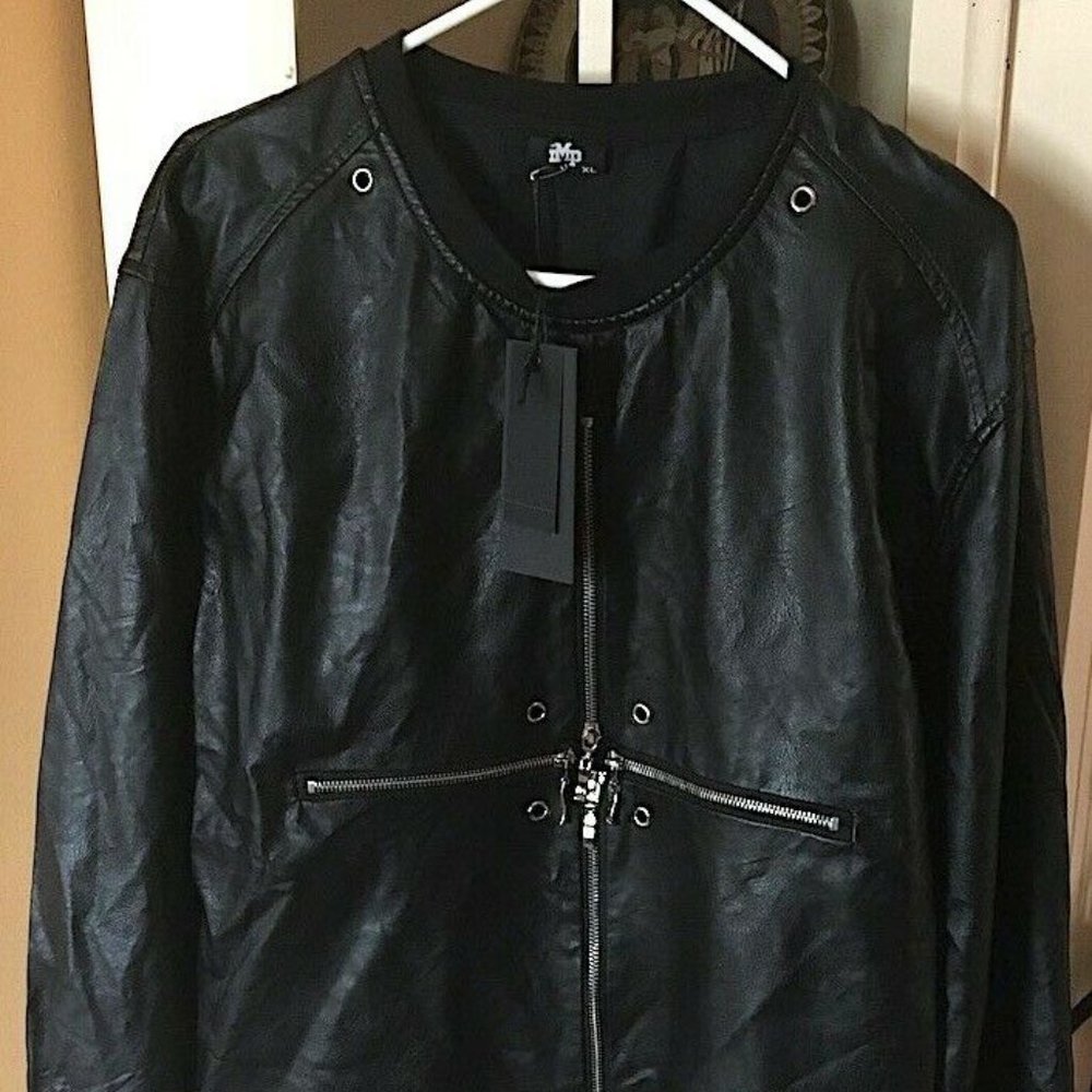 IMPERIOUS BLACK ZIPPER JACKET W/ FLORAL LINING XL